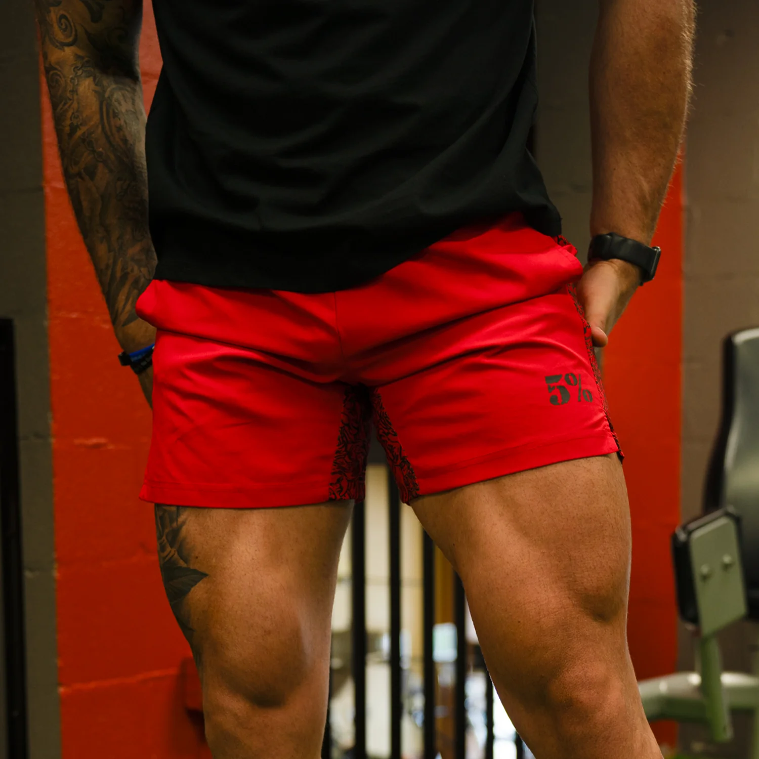 5% Red Lifting Shorts - Image 8